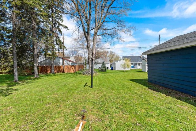 536 E WILSON AVENUE, Appleton, WI 54915