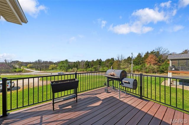 506 Columbia Downs Drive, Lake St Louis, MO 63367