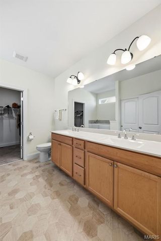 506 Columbia Downs Drive, Lake St Louis, MO 63367