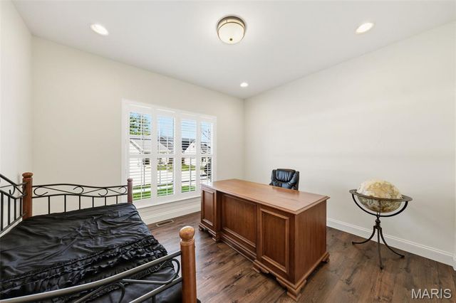 506 Columbia Downs Drive, Lake St Louis, MO 63367