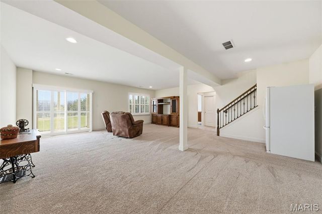 506 Columbia Downs Drive, Lake St Louis, MO 63367