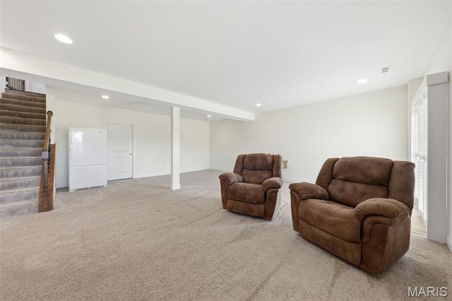 506 Columbia Downs Drive, Lake St Louis, MO 63367