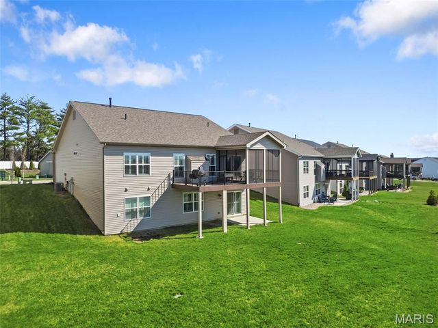 506 Columbia Downs Drive, Lake St Louis, MO 63367