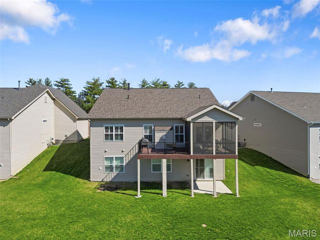 506 Columbia Downs Drive, Lake St Louis, MO 63367