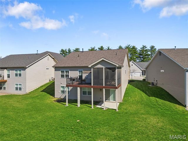 506 Columbia Downs Drive, Lake St Louis, MO 63367