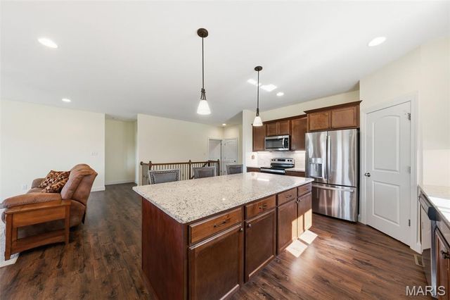 506 Columbia Downs Drive, Lake St Louis, MO 63367