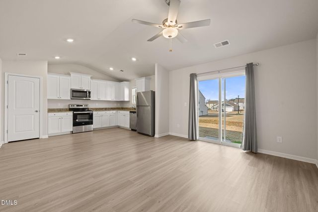 105 Hybrid Street, Oxford, NC 27565