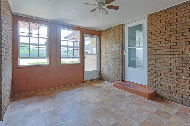 2321 Huron Street, South Bend, IN 46619