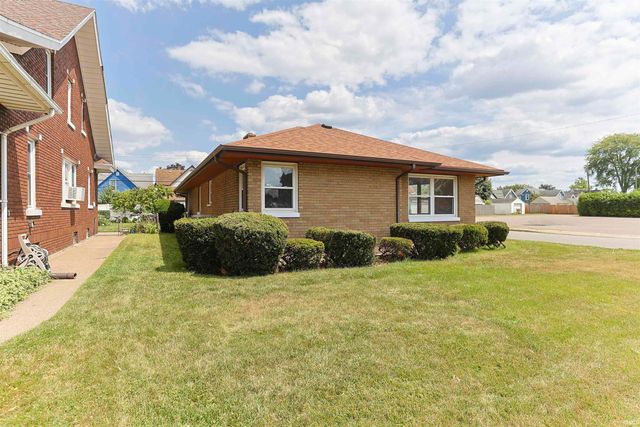 2321 Huron Street, South Bend, IN 46619