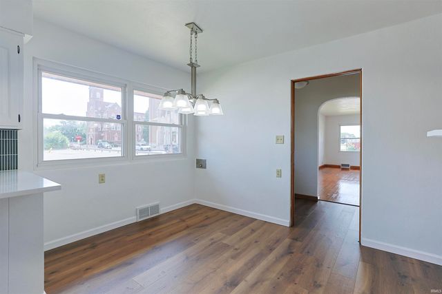 2321 Huron Street, South Bend, IN 46619