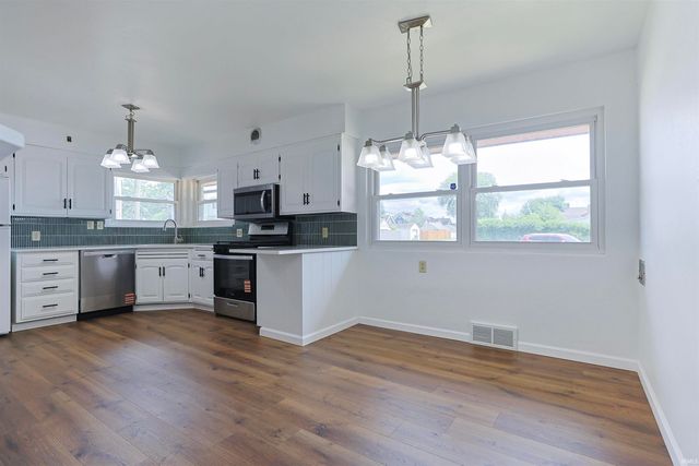2321 Huron Street, South Bend, IN 46619