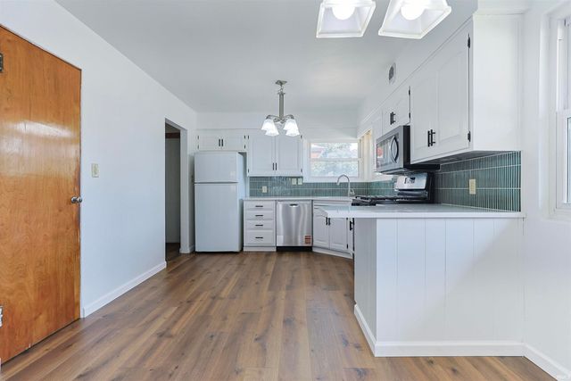 2321 Huron Street, South Bend, IN 46619