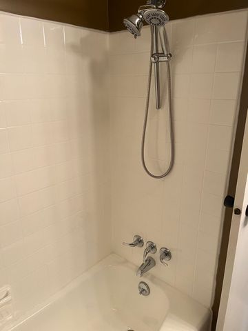 979 Westchester Road, South Park, PA 15129