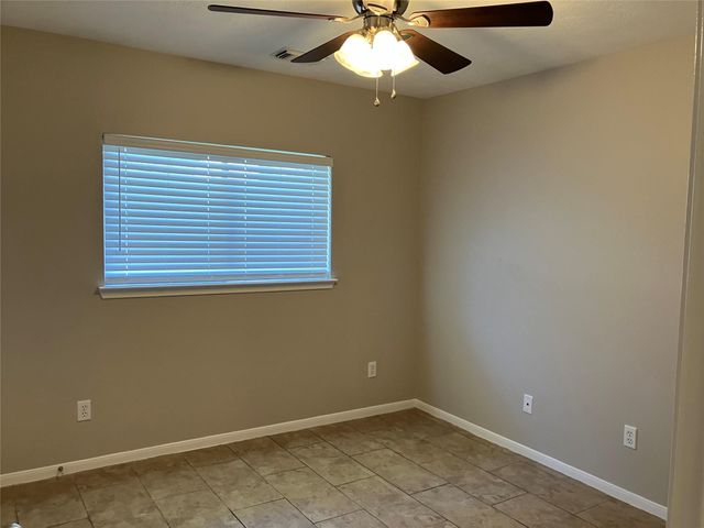 1827 Oak Ridge Drive, Kemah, TX 77565