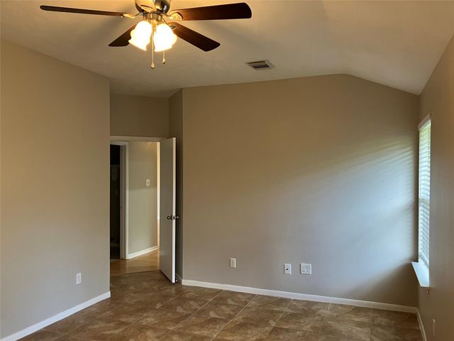1827 Oak Ridge Drive, Kemah, TX 77565