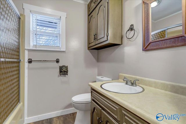 722 Denson Avenue SW, Cullman, AL 35055