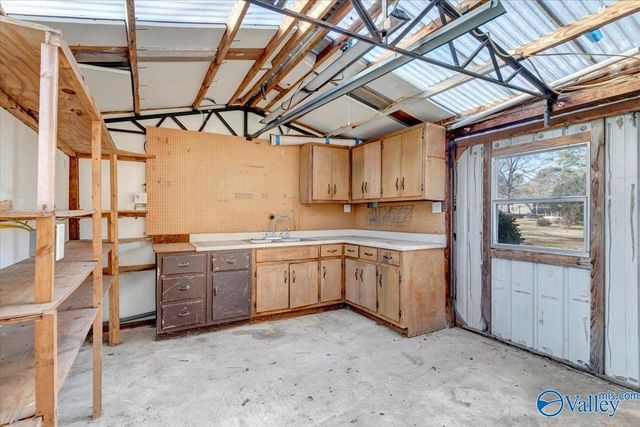 722 Denson Avenue SW, Cullman, AL 35055