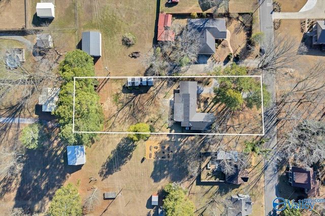 722 Denson Avenue SW, Cullman, AL 35055