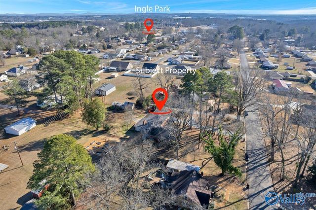 722 Denson Avenue SW, Cullman, AL 35055