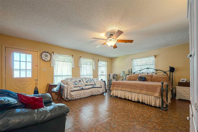 220 Hillcrest Drive, Coldspring, TX 77331