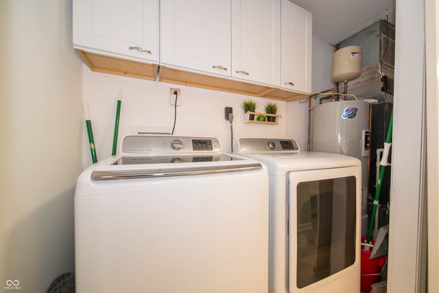 71 W Kingbird Drive, Fortville, IN 46040