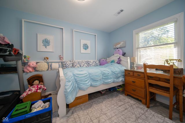 71 W Kingbird Drive, Fortville, IN 46040