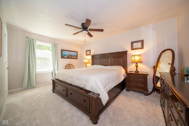 71 W Kingbird Drive, Fortville, IN 46040