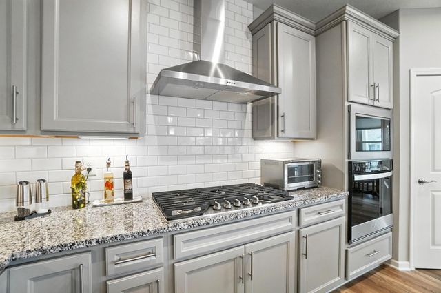 1756 Zucchina Drive, Hilliard, OH 43026