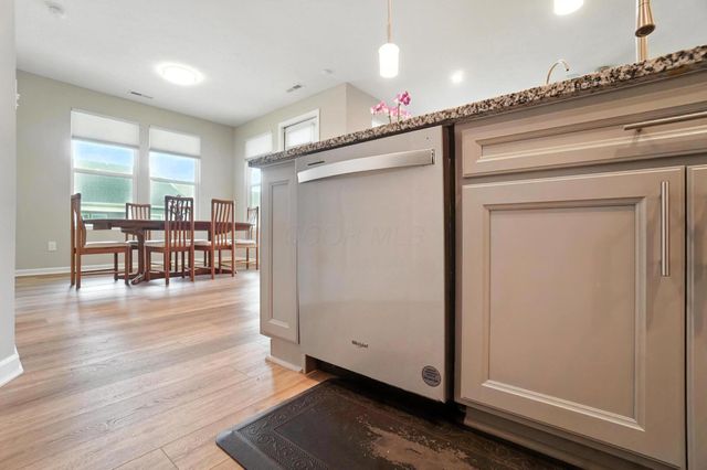1756 Zucchina Drive, Hilliard, OH 43026
