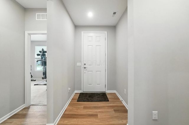 1756 Zucchina Drive, Hilliard, OH 43026