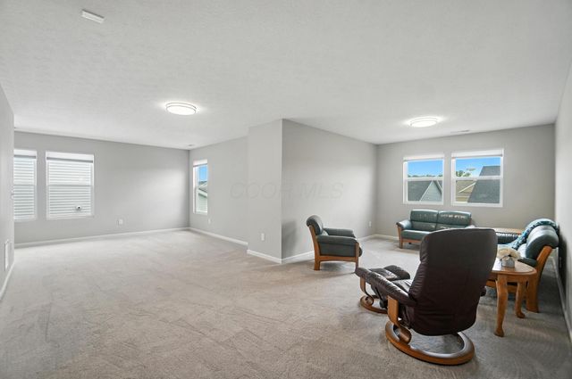 1756 Zucchina Drive, Hilliard, OH 43026