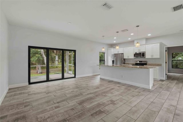 18391 FREMONT AVENUE, Port Charlotte, FL 33954
