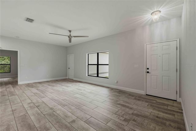 18391 FREMONT AVENUE, Port Charlotte, FL 33954