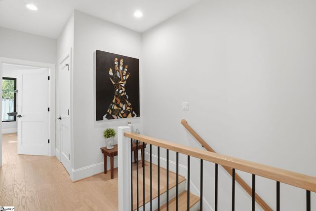 15 Conwell Street, Greenville, SC 29601