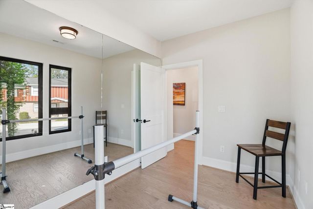 15 Conwell Street, Greenville, SC 29601