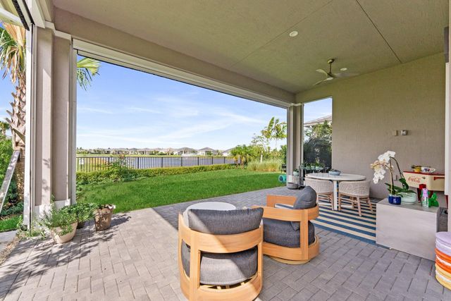 10145 Timber Creek Way, Palm Beach Gardens, FL 33412