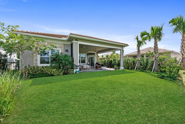 10145 Timber Creek Way, Palm Beach Gardens, FL 33412