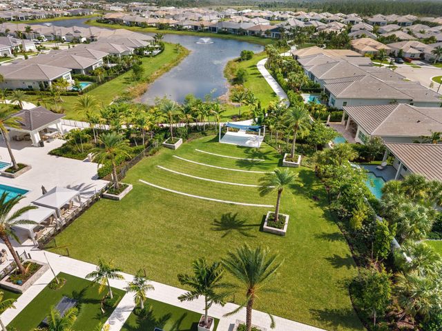 10145 Timber Creek Way, Palm Beach Gardens, FL 33412