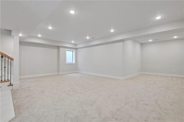 22109 W 93rd Terrace, Lenexa, KS 66220