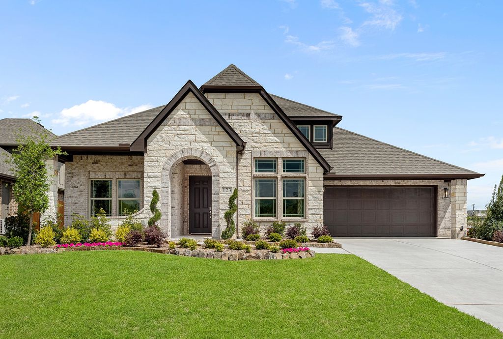 123 Emperor Oak Court, Balch Springs, TX 75181