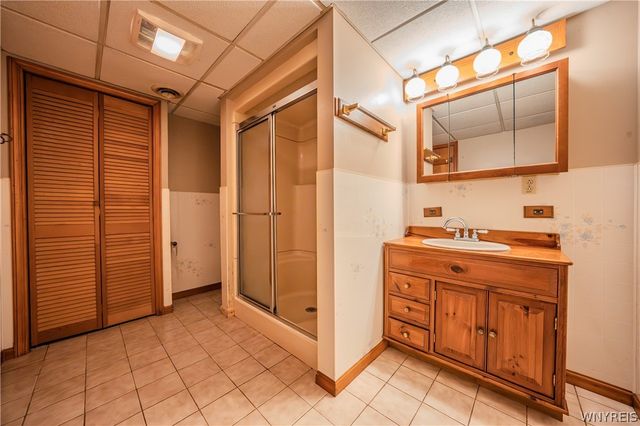 93 Harding Road, Amherst, NY 14221