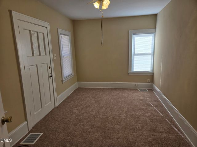 205 N Smithfield Road, Knightdale, NC 27545