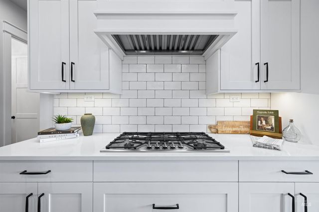 4514 W Durango Dr, Meridian, ID 83646