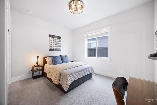 4514 W Durango Dr, Meridian, ID 83646