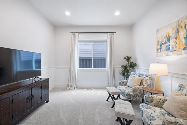 4514 W Durango Dr, Meridian, ID 83646