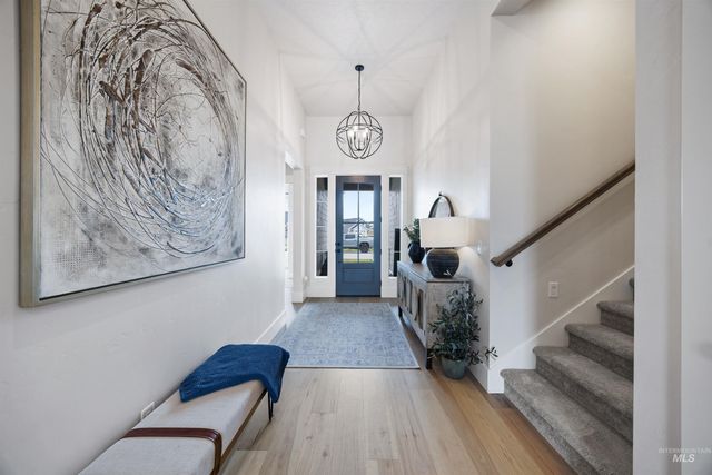 4514 W Durango Dr, Meridian, ID 83646