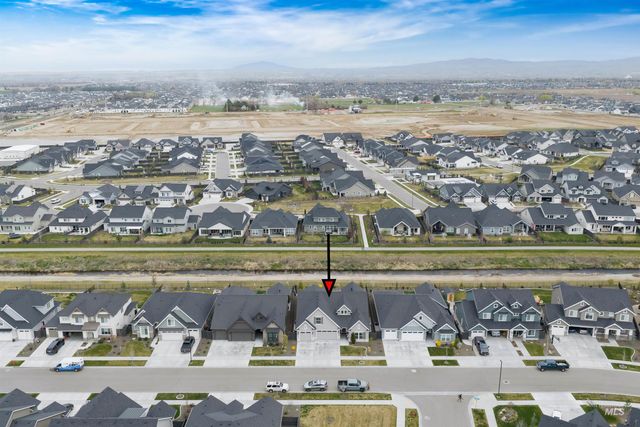 4514 W Durango Dr, Meridian, ID 83646