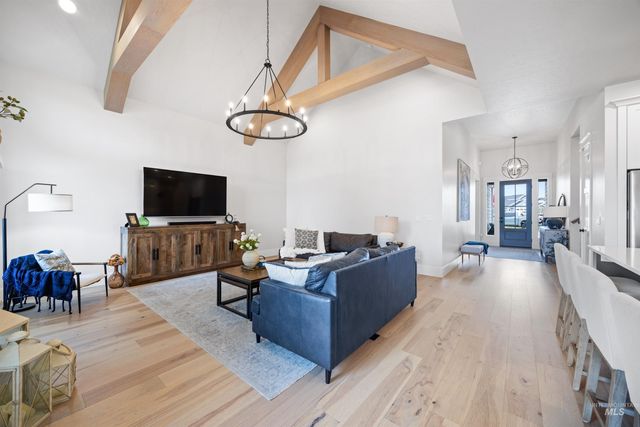 4514 W Durango Dr, Meridian, ID 83646