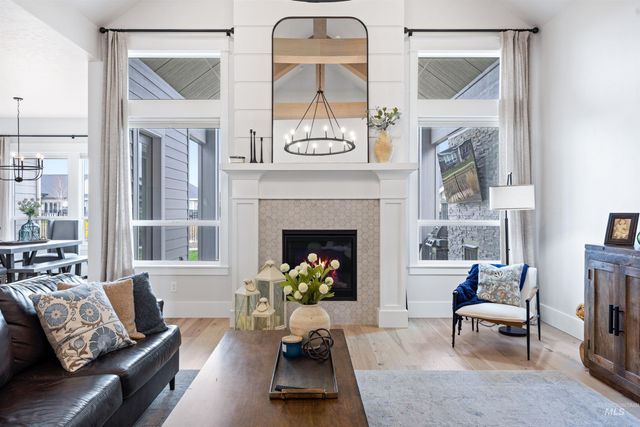 4514 W Durango Dr, Meridian, ID 83646