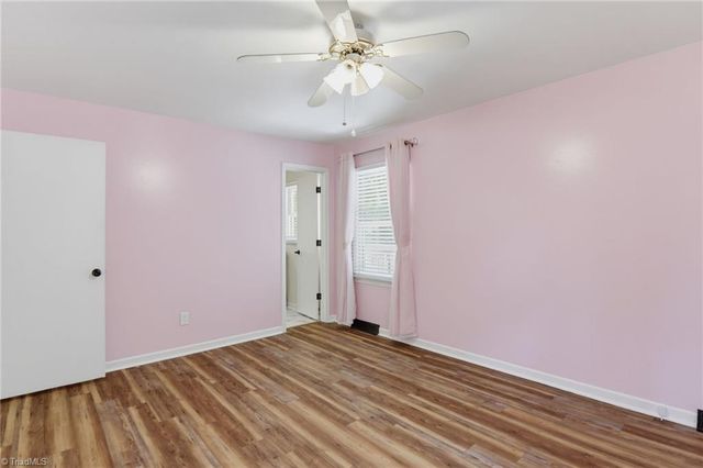 370 Tamworth Drive, Clemmons, NC 27012